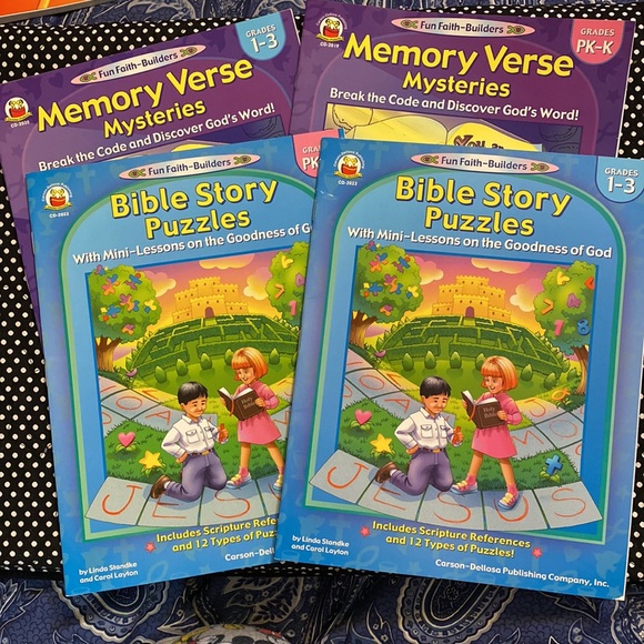 Sunday School! 4 books Memory Verse Mysteries & Bible Story Puzzles 🌼🌿 - Picture 3 of 3